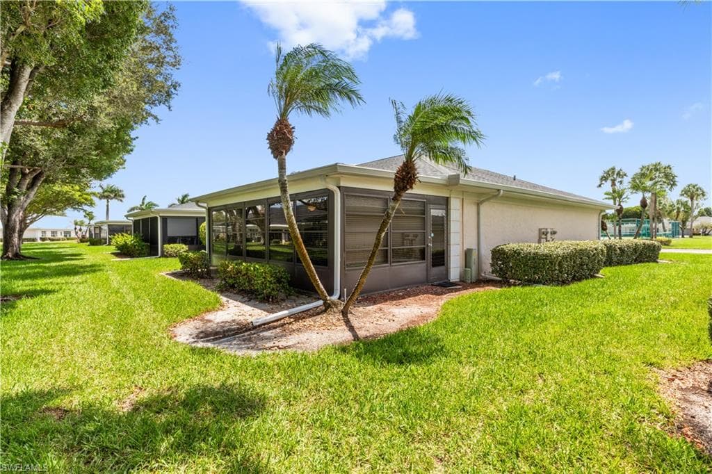 1267 Hazeltine DR-22