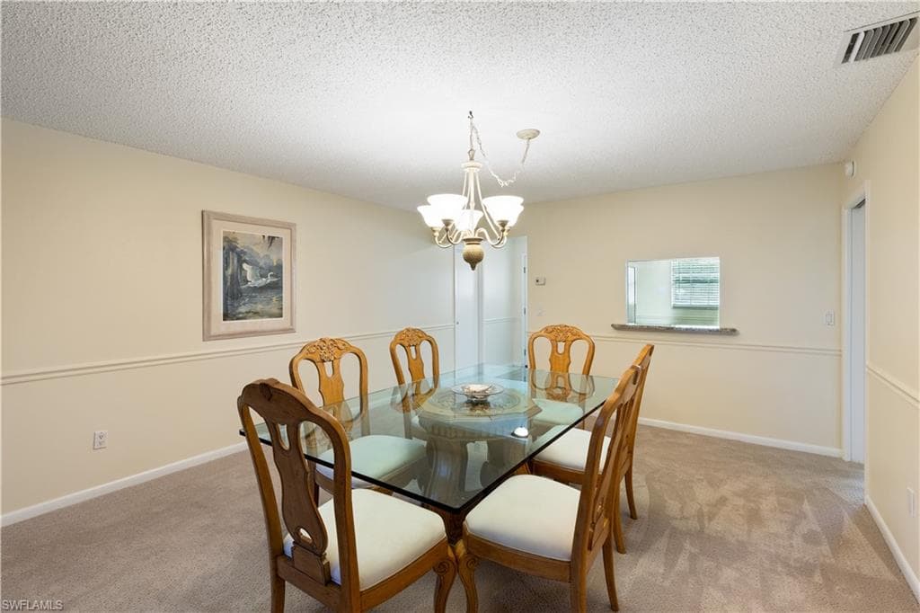 1267 Hazeltine DR-5