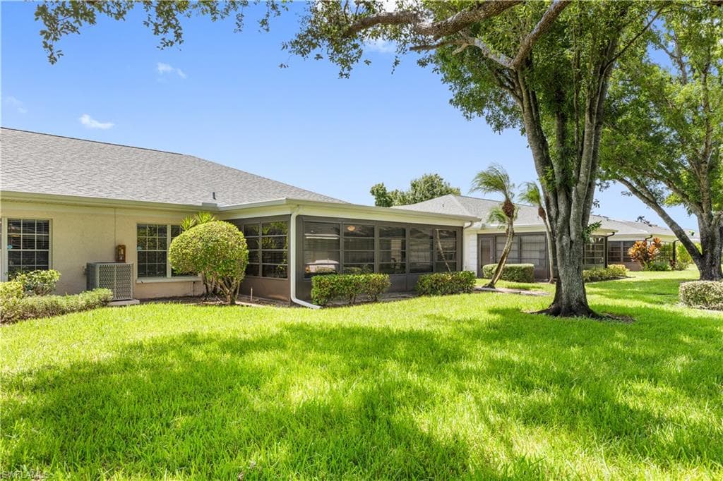 1267 Hazeltine DR-24