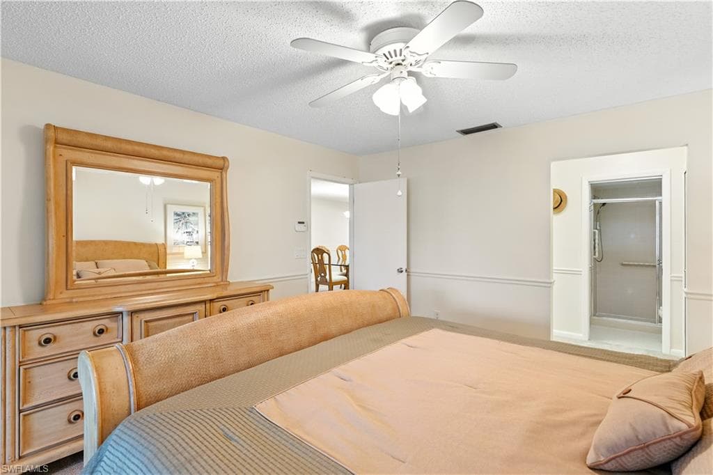 1267 Hazeltine DR-10