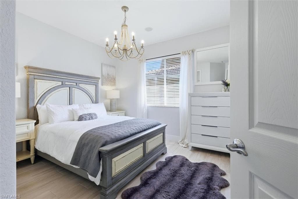 8910 Paseo De Valencia ST-31