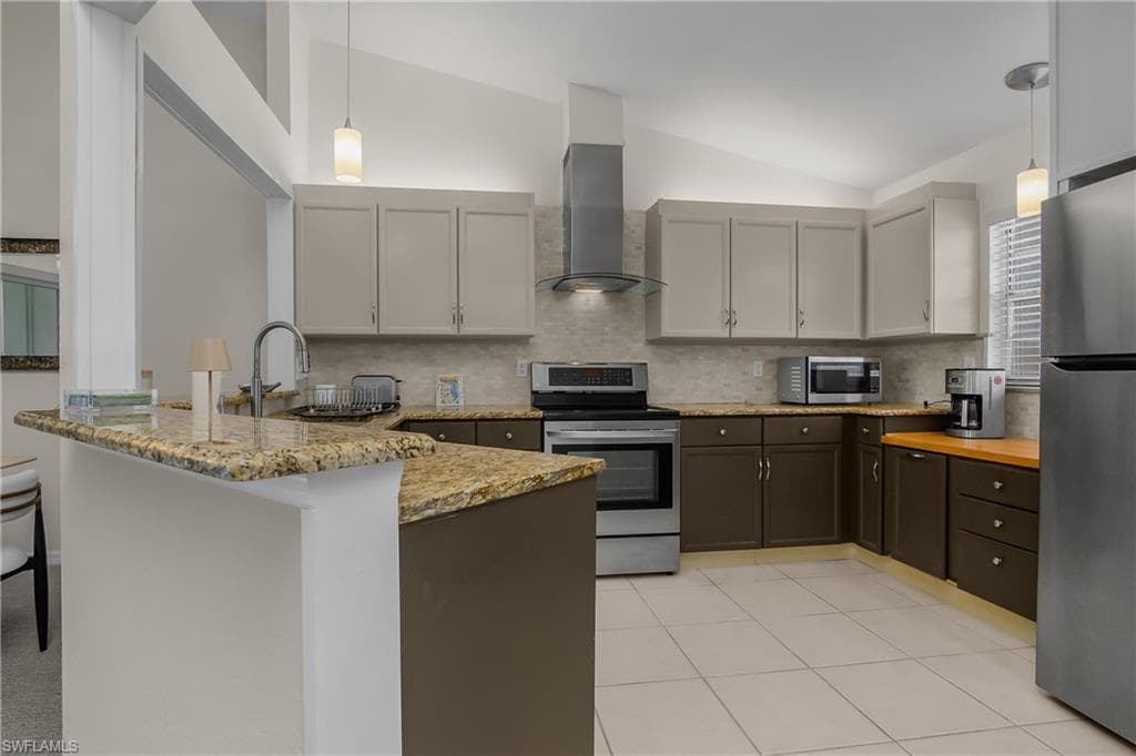 13131 Castle Harbour DR M7-7