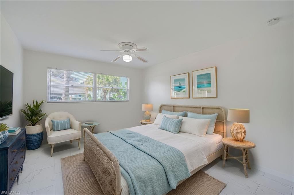 3225 E Riverside DR 21B-13