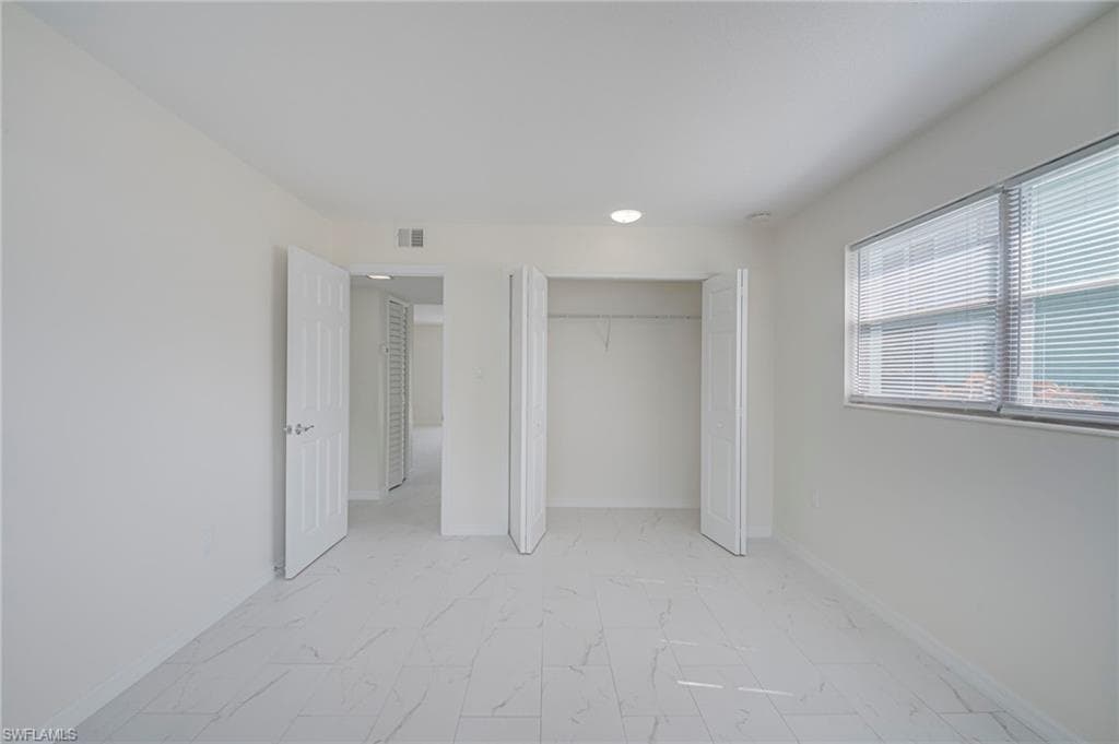 3225 E Riverside DR 21B-12