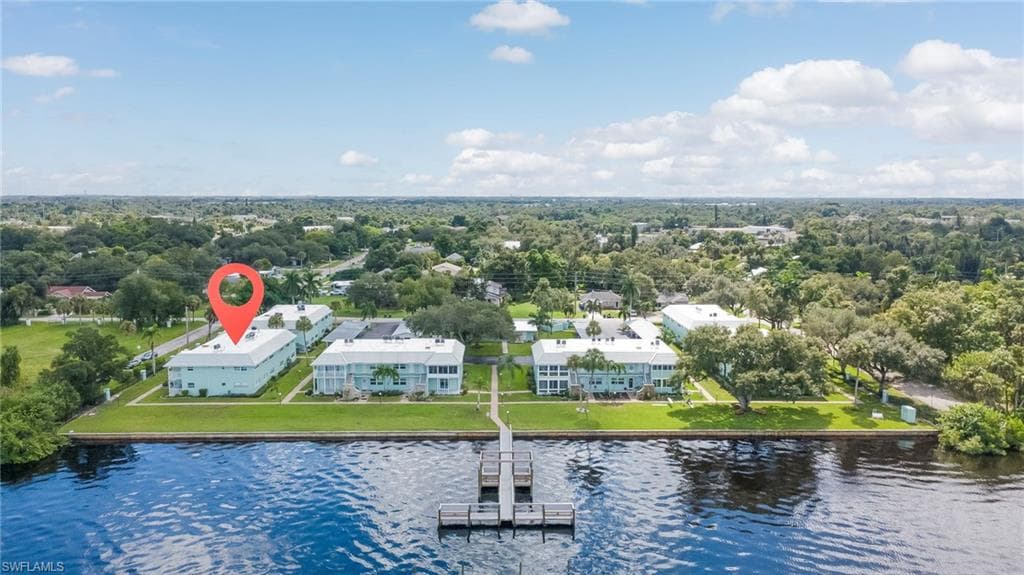3225 E Riverside DR 21B-19