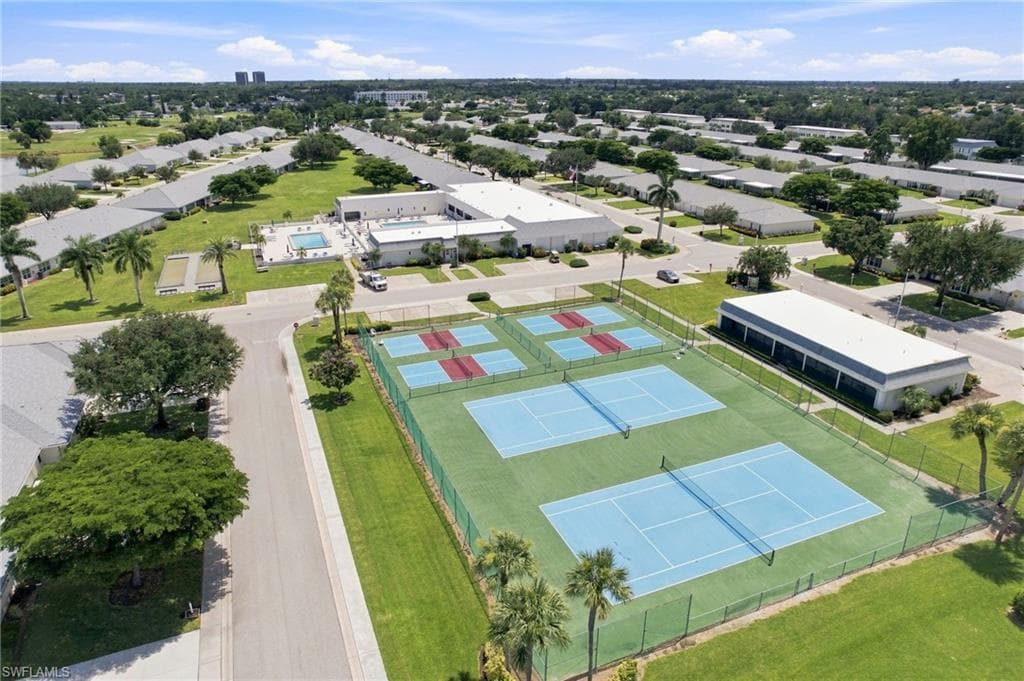 1251 S Brandywine CIR-27