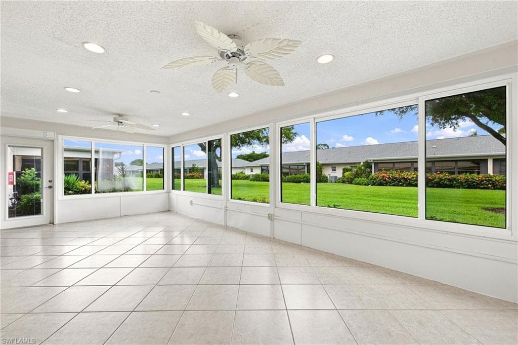 1251 S Brandywine CIR-13