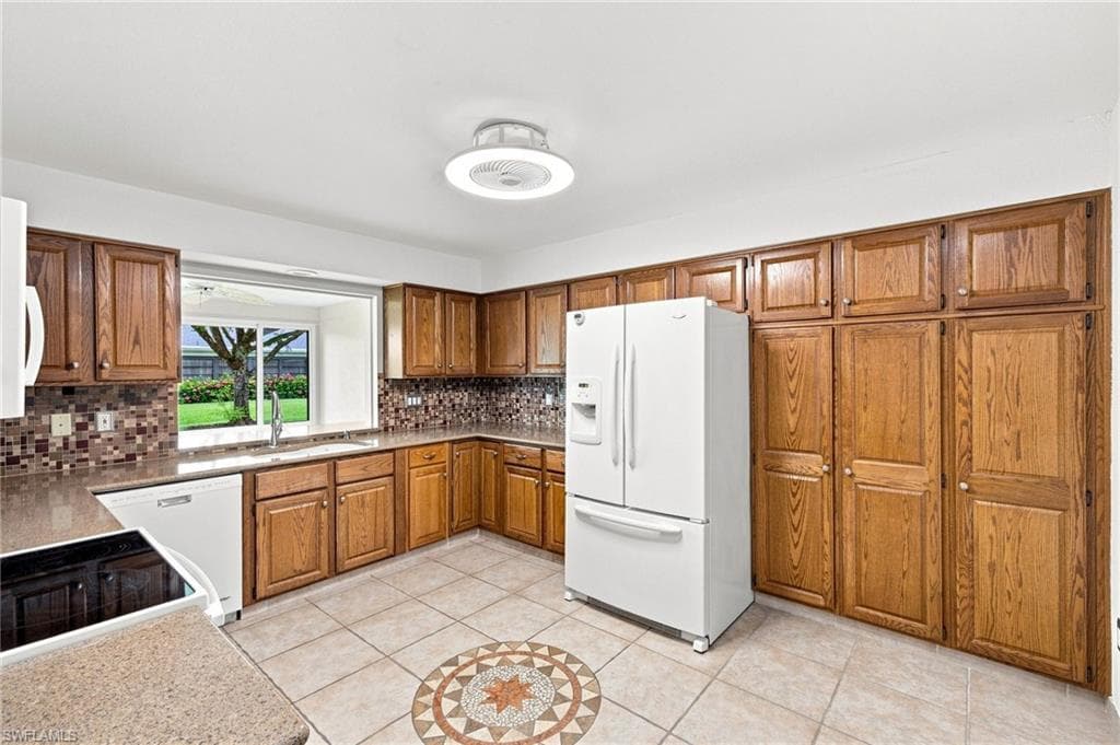 1251 S Brandywine CIR-4