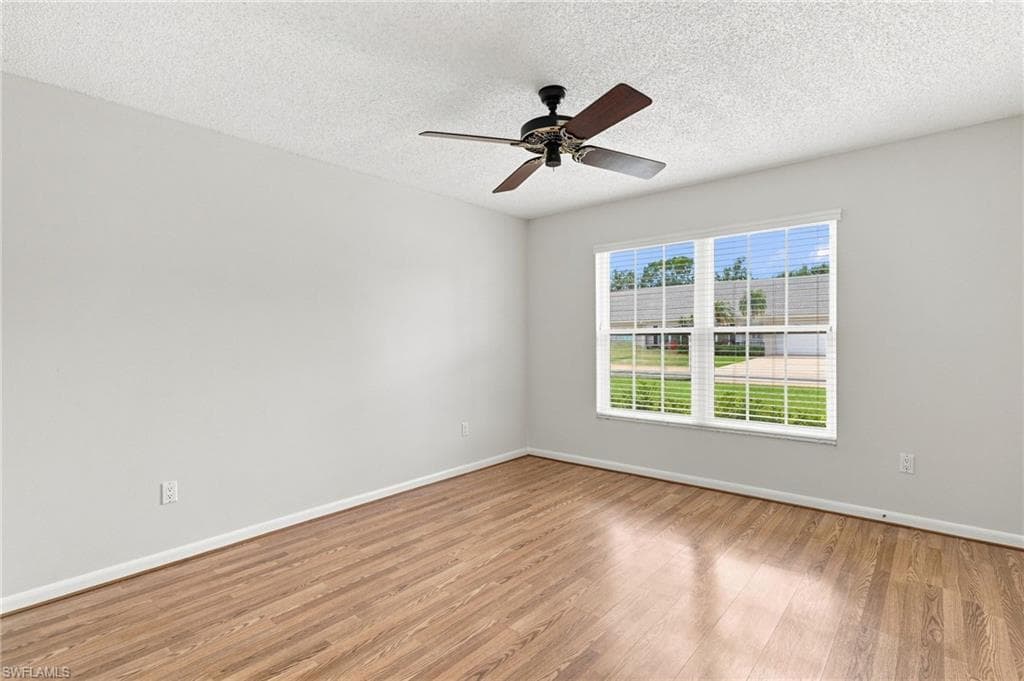1251 S Brandywine CIR-10