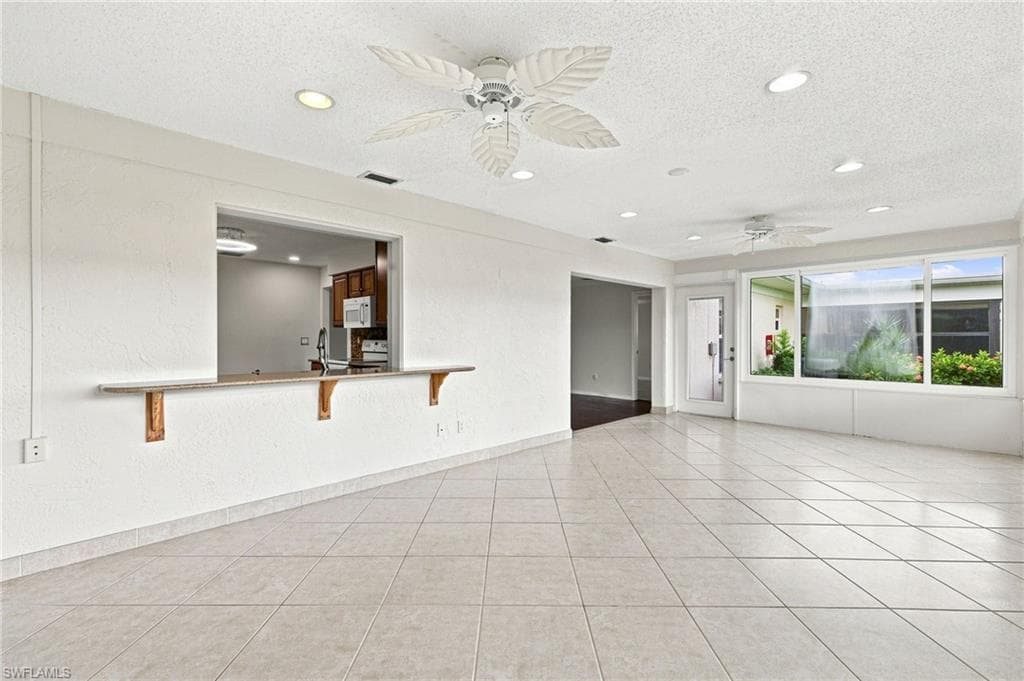 1251 S Brandywine CIR-14