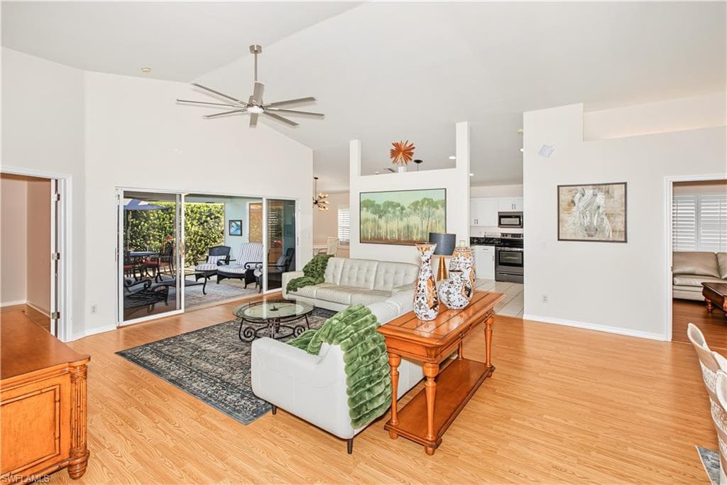 3762 Sabal Springs BLVD-7