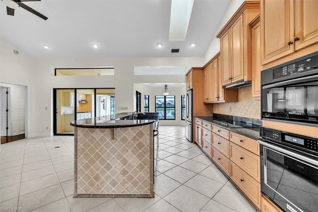11543 Tanager CT-13