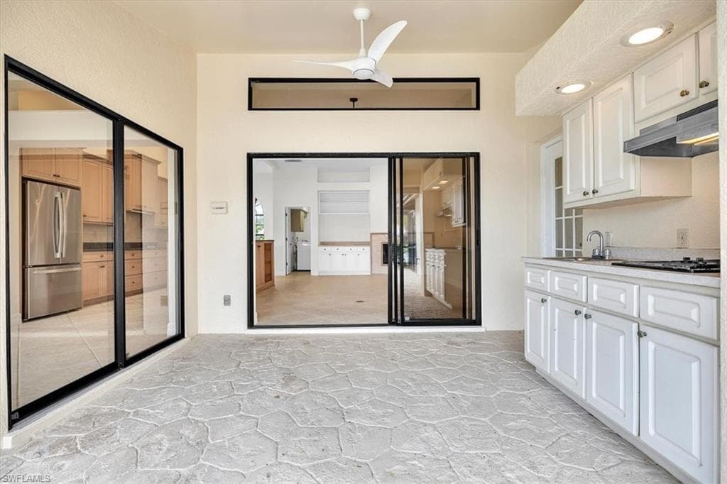 11543 Tanager CT-19