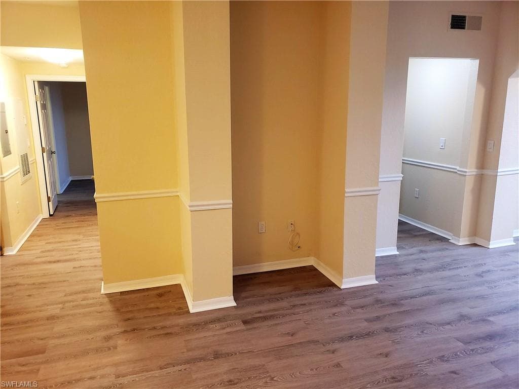 23640 Walden Center DR 307-6