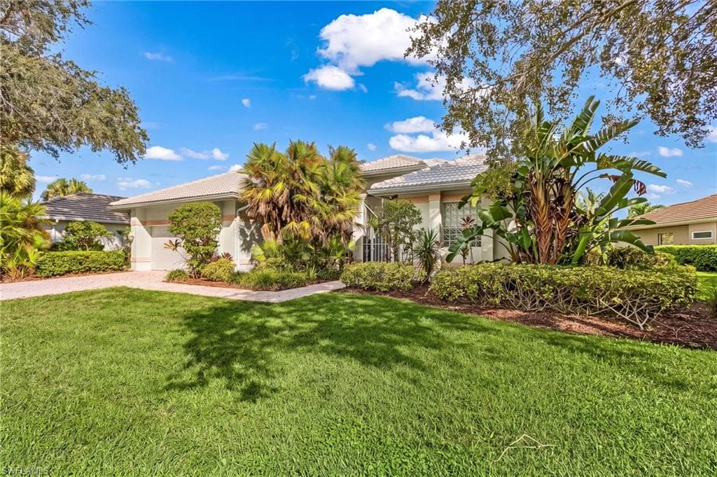 11873 Grand Isles LN-2
