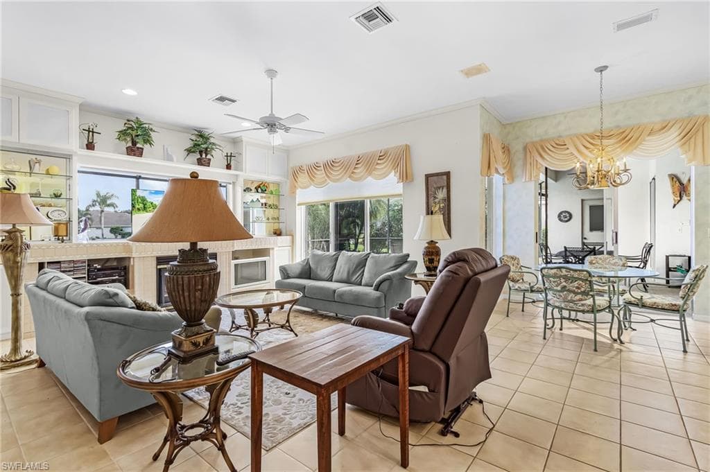 11873 Grand Isles LN-6