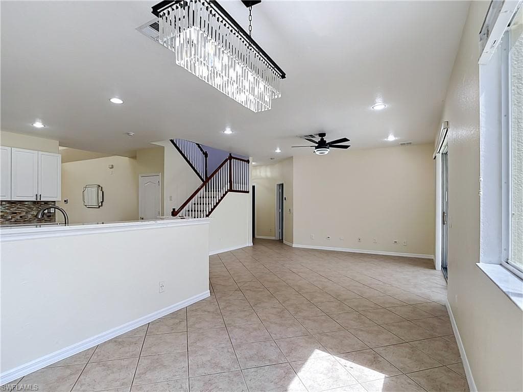 15641 Alton DR-17