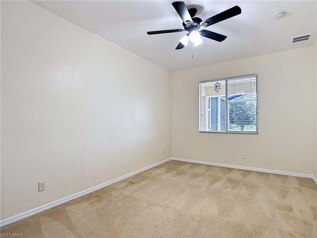 15641 Alton DR-19