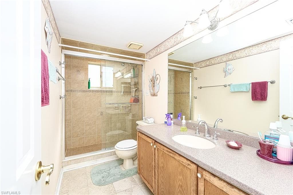 586 Beachwalk CIR O206-11