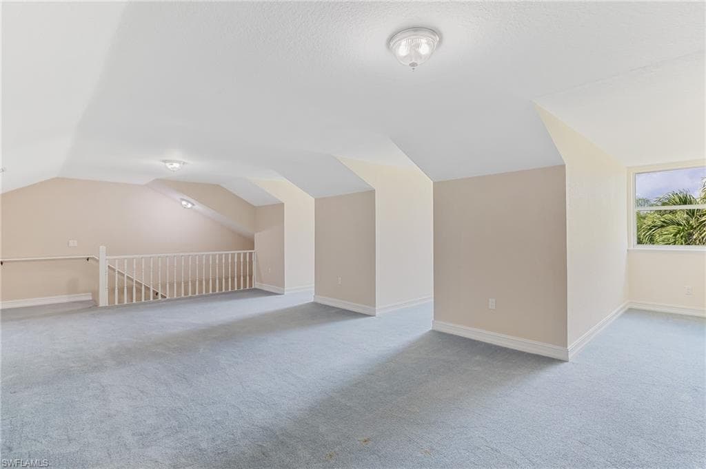 9470 Coralee AVE-28