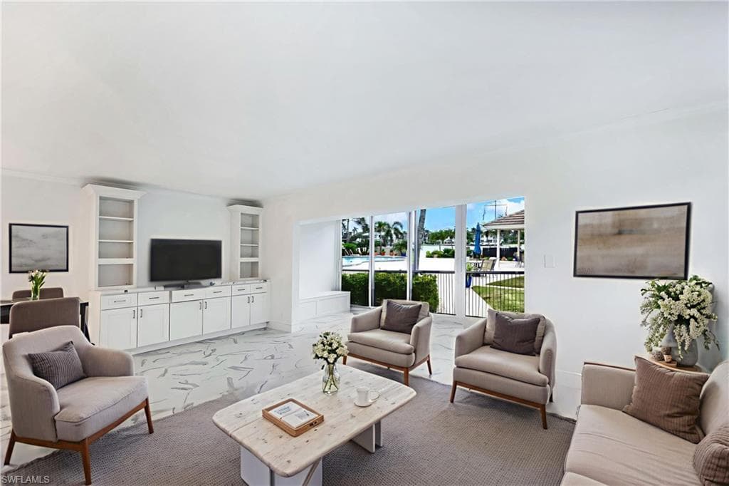 222 Harbour DR 114-10