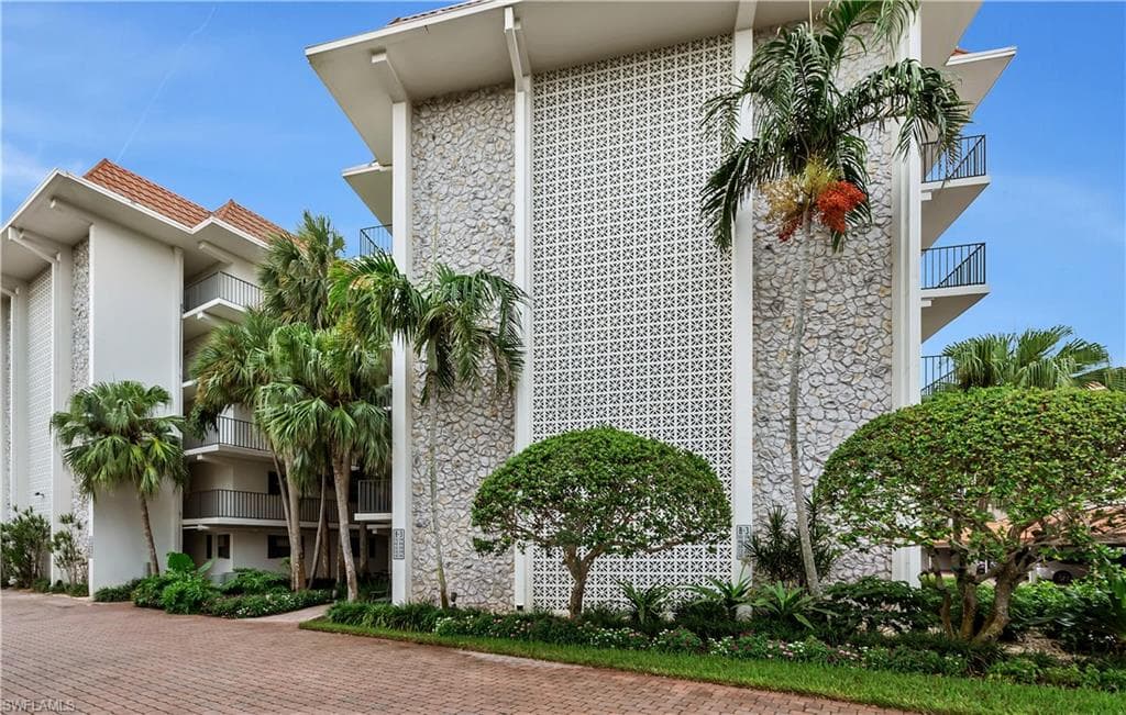 222 Harbour DR 114-41