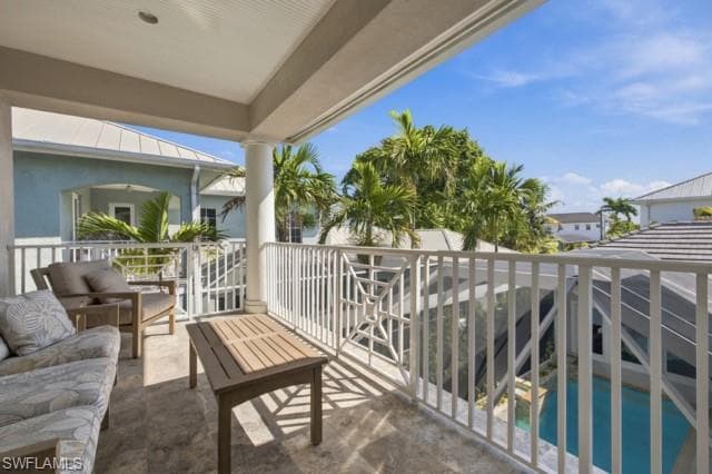 9222 Vanderbilt DR-39
