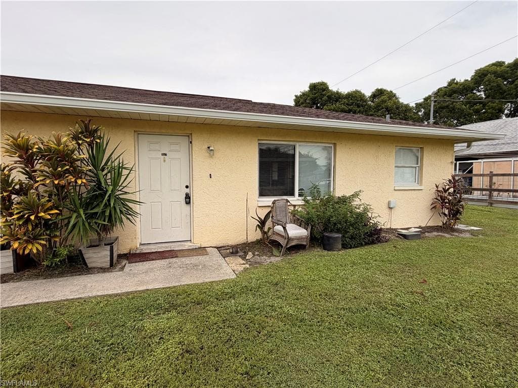 257-263 Poe AVE 257-1