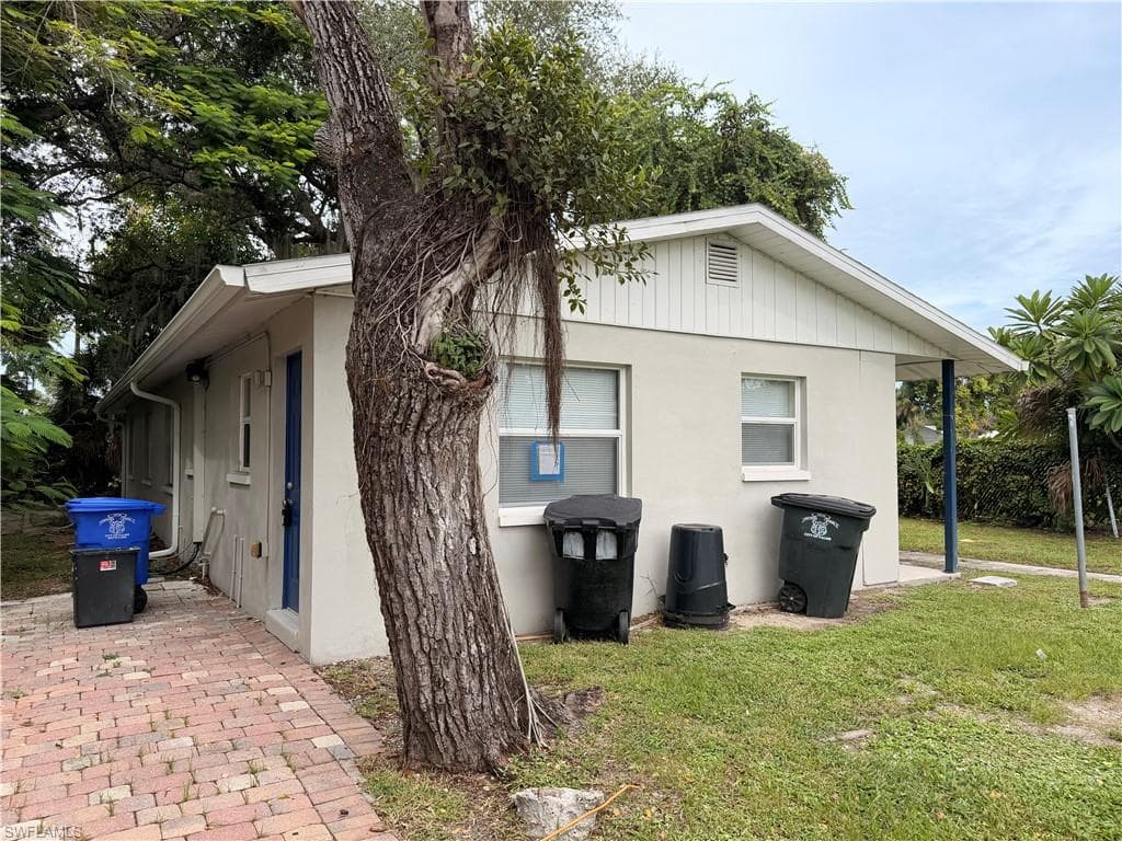 1150 Short ST-1