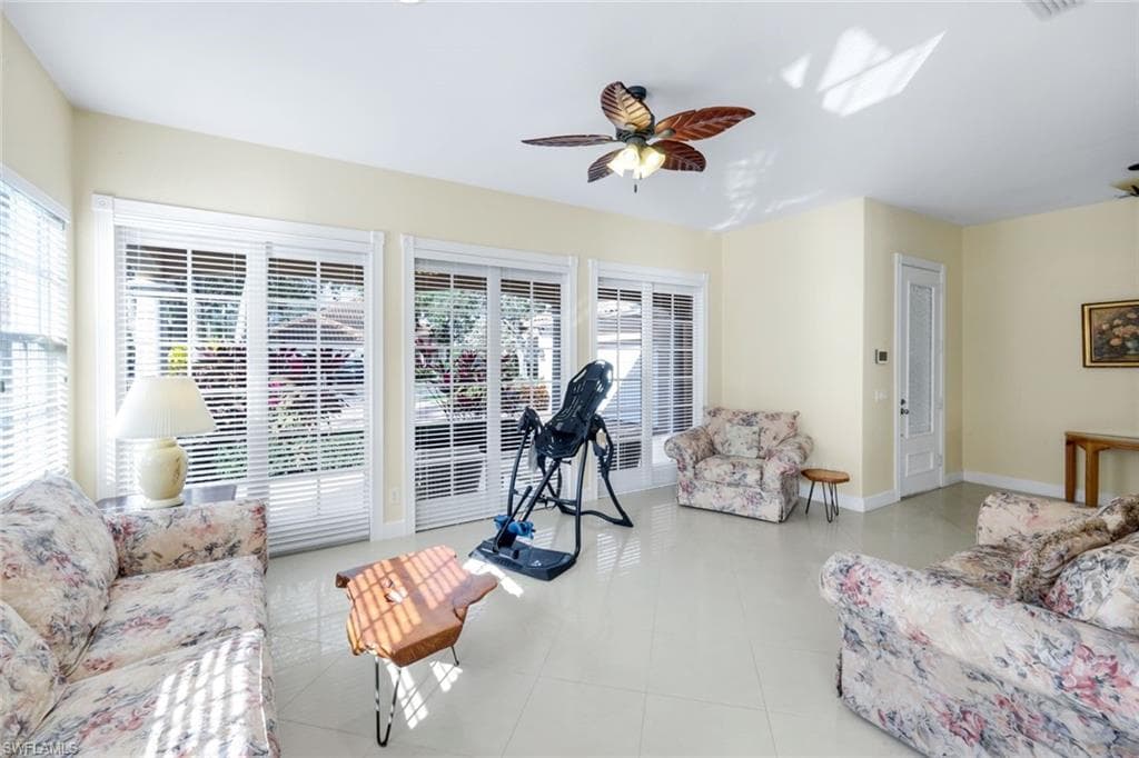 3112 Dominica WAY-16