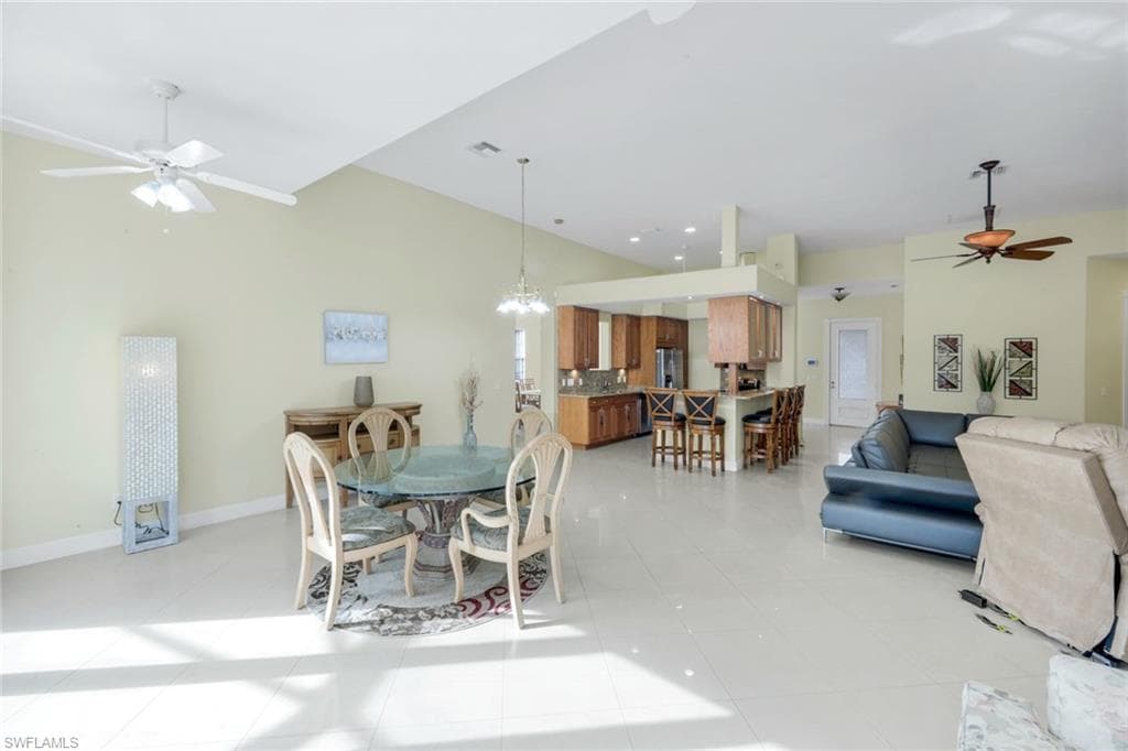 3112 Dominica WAY-12