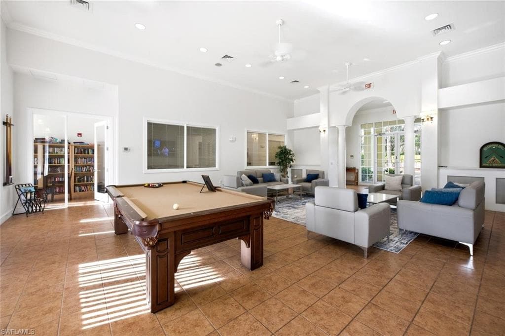 8271 Key Royal CIR 931-27