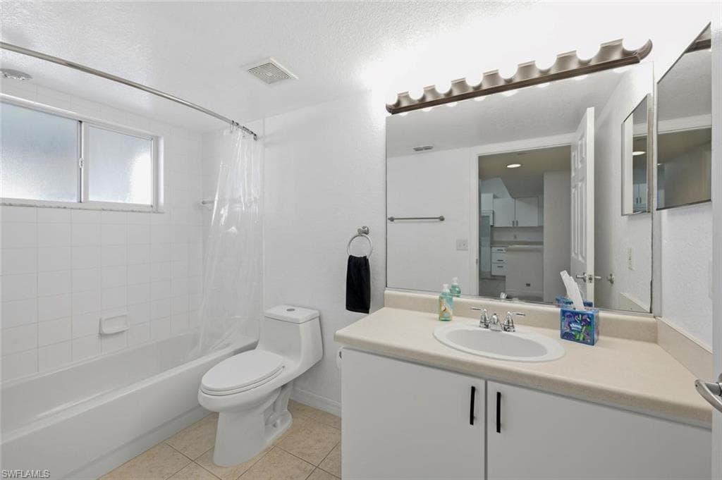 8271 Key Royal CIR 931-17