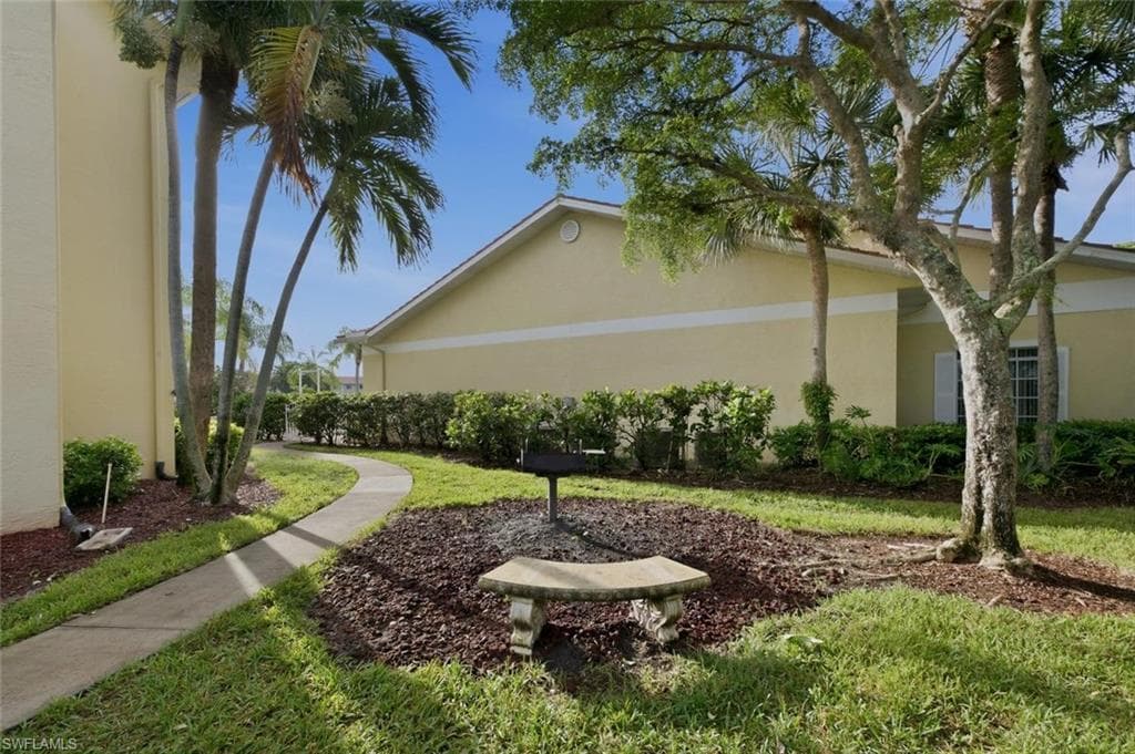 8271 Key Royal CIR 931-36