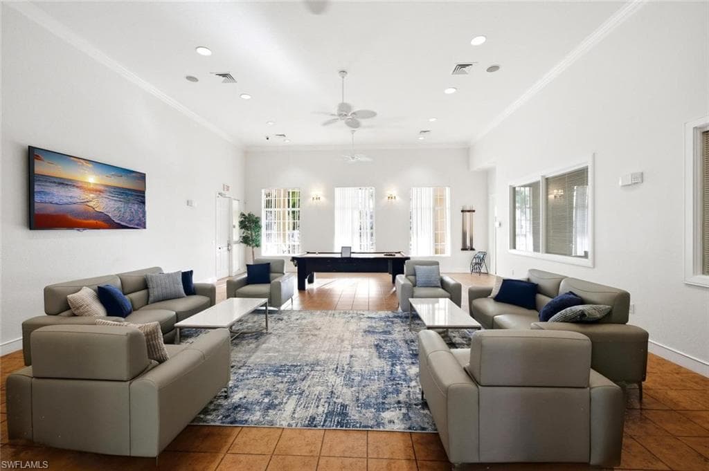 8271 Key Royal CIR 931-28