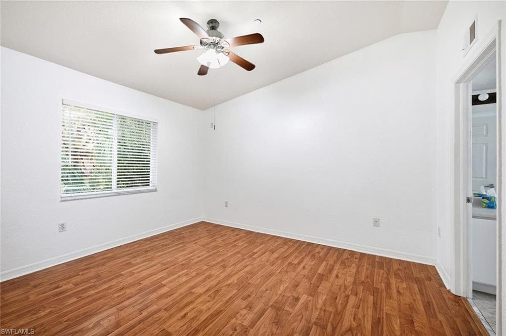 8271 Key Royal CIR 931-11