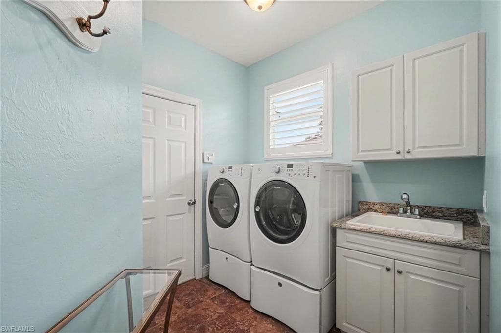10856 Tiberio DR-19