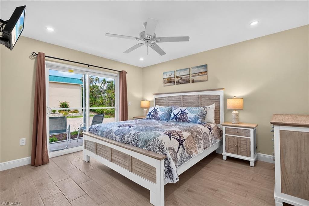 827 E Gulf DR C-3-11