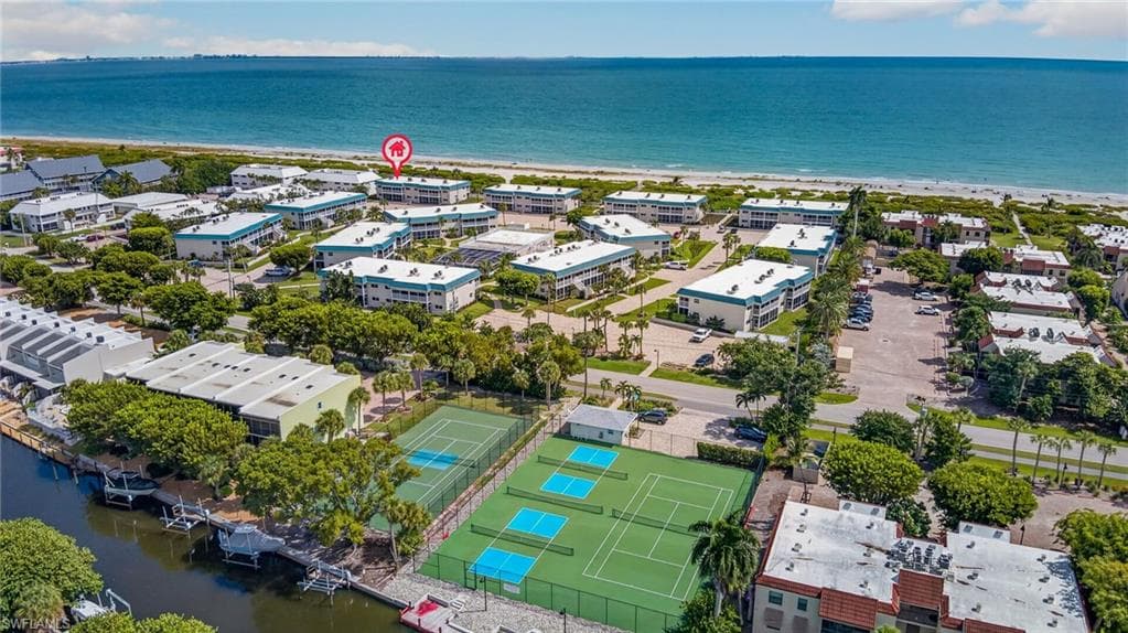 827 E Gulf DR C-3-24