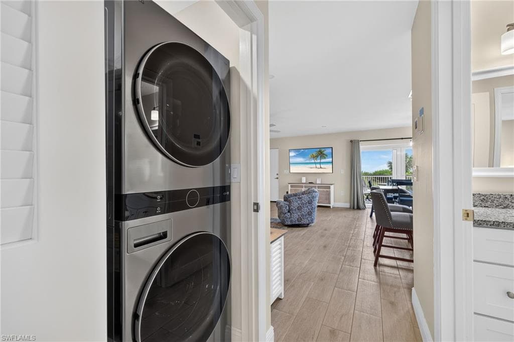 827 E Gulf DR C-3-18