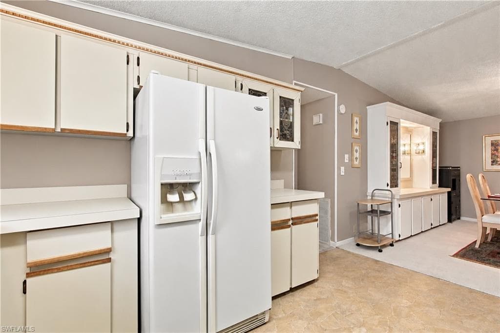 10071 Broken Woods CT S-20