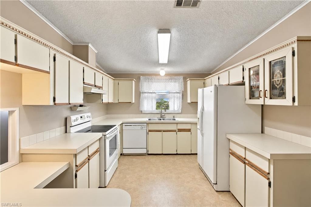 10071 Broken Woods CT S-22
