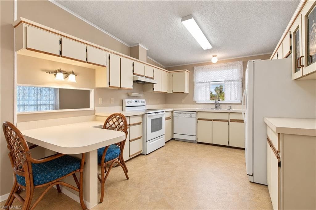 10071 Broken Woods CT S-17