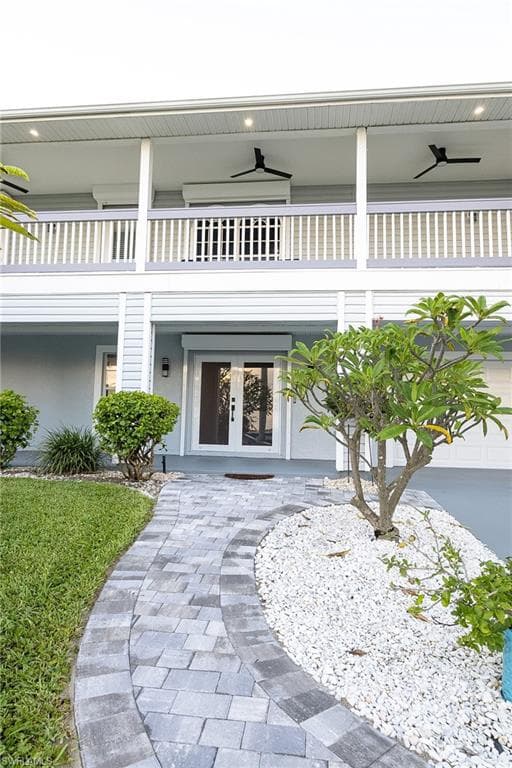 647 Coral DR-1