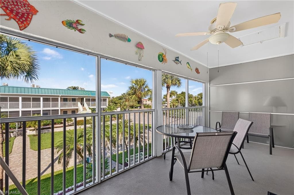 827 E Gulf DR M-7-7