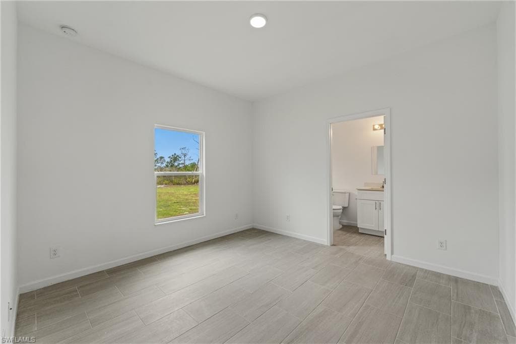 1092 Breckinridge AVE-8