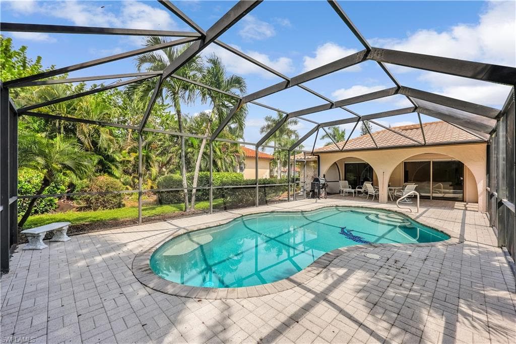 27113 Edenbridge CT-4