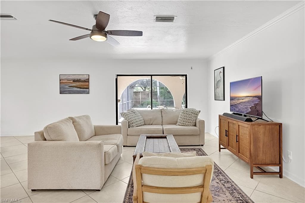 27113 Edenbridge CT-10