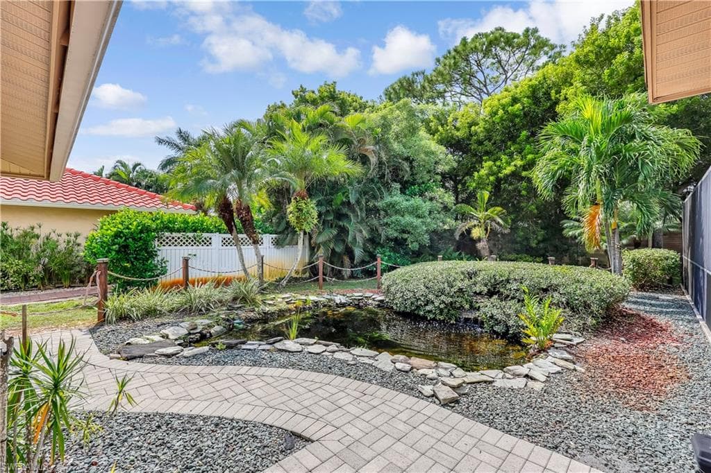 27113 Edenbridge CT-35
