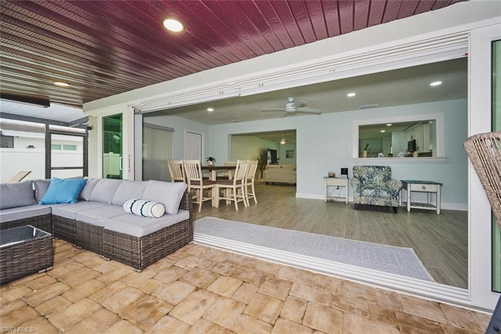5310 Cortez CT-6
